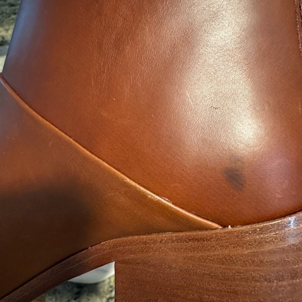 Nisolo Dari Elegant Brown Ankle Boots - Picture 8 of 12